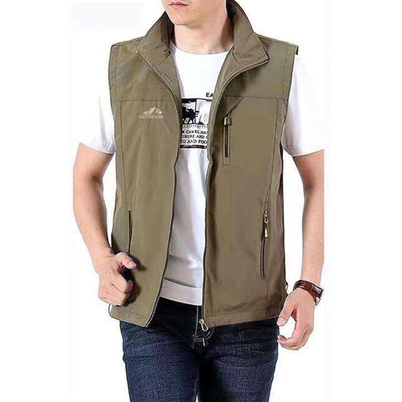[] メンズ ベスト カジュアル 夏 アウトドアベスト メッシュべすと 通気性 フィッシングvest 作業用 撮影 カメラマンvest 速乾 多機能 アウトドア 釣り 登山 オールシーズンアウトドアベスト軽量薄手のメンズベストです、カジュアルのタイプはアウトドア活動に最適軽量で通気性も優れ、抗菌＆防臭効果も兼ね備えてサラリとした状態に保ちます。色展開：ブラック、グリーン、カーキ。サイズ展開：M-4XL。軽量・通気性に優れベストの内側はメッシュ裏地を採用し、通気性に優れているため、暑い時に汗をかいても蒸れにくく、汗を素早く蒸発させ、ベストが背中に張り付くことなく、快適な着心地を実現します。素材についてメイン素材はナイロン生地。ナイロンとポリエステル混紡生地を採用して、速乾性と通気性が抜群縫製や質感など細部に至るまで丁寧に仕上げました。ノースリーブで、アウトドアで活躍際により快適で動きやすくなっております。多機能ポケット外部ポケット3つ、内部ポケット1つ、合計4つの多機能ポケットが施されて、外部ポケットはファスナーがある携帯電話、鍵、財布など大切な小物を安心に収納でき、外出時に非常に便利です。アウトド活動に最適登山、釣り、撮影、作業、ウオーキング、キャンプ、ハイキング、旅行などの幅広いシーンでご利用いただけます。春夏秋も兼用の多機能メンズベストです。