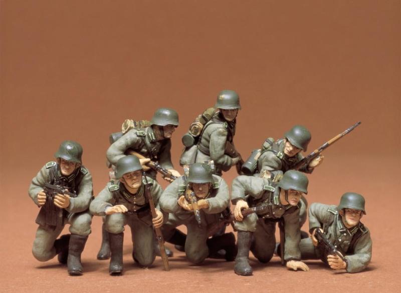 タミヤ(TAMIYA) 1/35 ミリタリーミニチュアシリーズ No.61 ドイツ陸軍 歩兵 進撃 ...