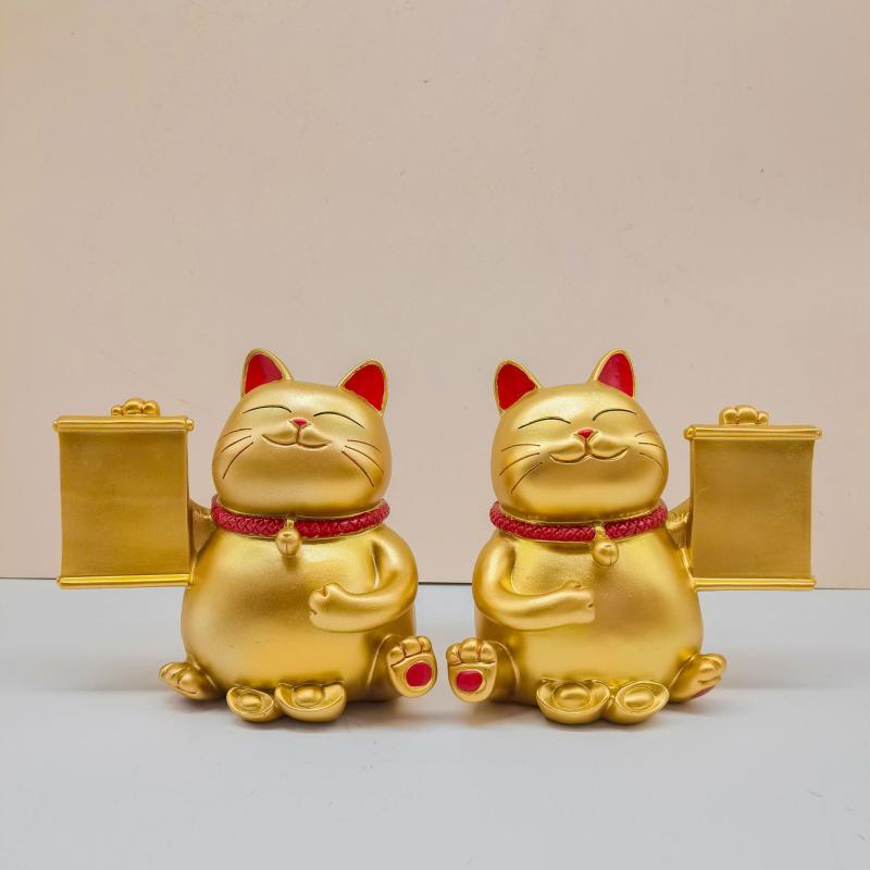 置物 招き猫 まねきねこ QRコード 集客 店舗 レジ カウンター 受付 開店祝い ギフト 樹脂製 かわいい キャラクター ラッキーアイテム 縁起物