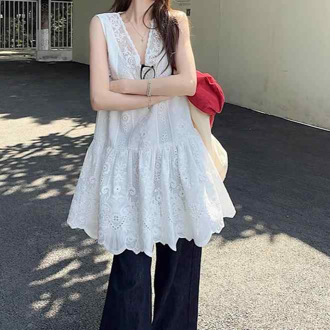 ワンピース レディース 春夏 フレンチガーリー 上品 レース切り替え Vネック ノースリーブ Aライン ミニ丈 ゆったり 着痩せ レイヤード風 ポリエステル