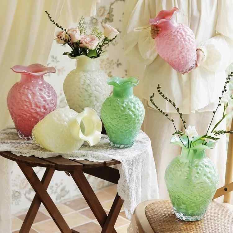 花瓶 レディースグラス リビング花器 ドライフラワー ホームデコレーション 卓上 飾り イチゴ柄 ガラス製 誕生日 記念日 結婚祝い