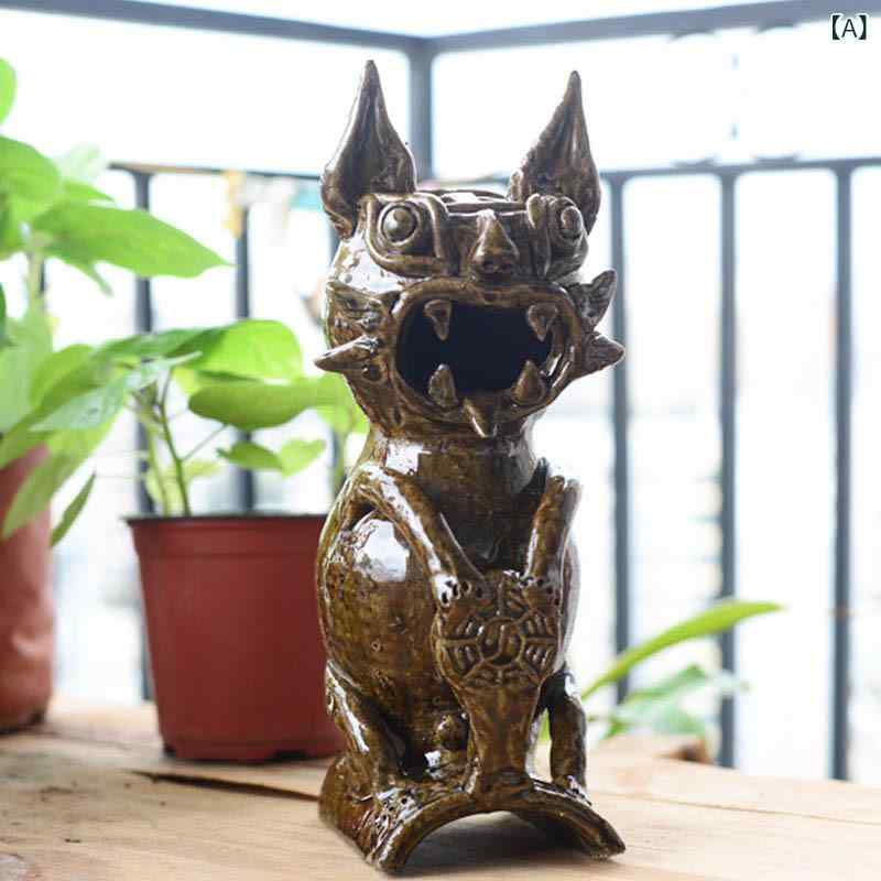 陶器 瓦猫 魔除け 守り神 招き猫 ラッキーアイテム 雲南 手作り ハンドメイド 陶芸品 焼き物 ユニーク 中華風 アジアンテイスト インテリア オブジェ 飾り 開店祝い 新築祝い ギフト