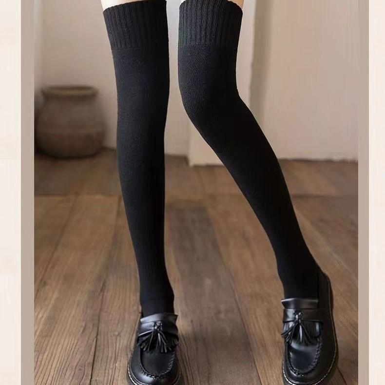 靴下 レディース 厚手 裏起毛 ニーハイソックス あったか 防寒 冷え対策 綿混 オーバーニー 無地 カジ..