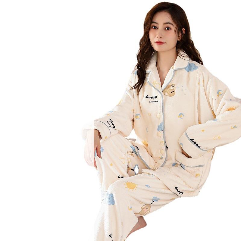 ・カテゴリ: パジャマ・タイプ: カーディガン・主な素材: フランネル（ポリエステル100%）・厚さ: 中厚・ネックライン: 襟付き・袖丈: 長袖・パンツ丈: ロング・機能: 保温、アウター着用可能・サイズ展開: M、L、XL、XXL、XXXL・テイスト: エレガント