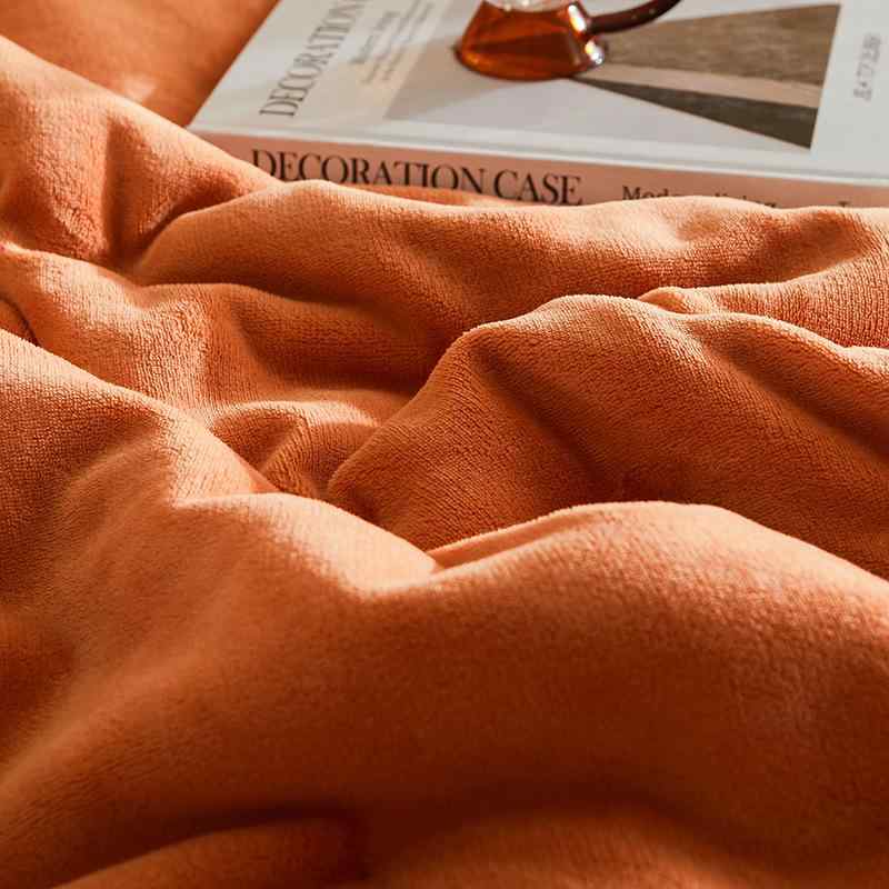 毛布 シングルサイズ 再生繊維 あったか 軽量 厚手 ひざ掛け 無地 洗える おしゃれ かわいい ベビー 北欧風 宝藍 橘色 米杏 森林緑 深灰 深咖 桃粉 駝色 霧霾灰 海軍藍 亮麗黄 琉璃緑 奶咖 深灰 甜甜粉 100 150cm 150 200cm