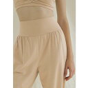 ロングパンツ レディース スポーツウェア フィットネス ヨガ ダンス ピラティス ゆったり ワイドレッグ ジョガー 通気性 伸縮性 腹部引き締め ナイロン カジ...