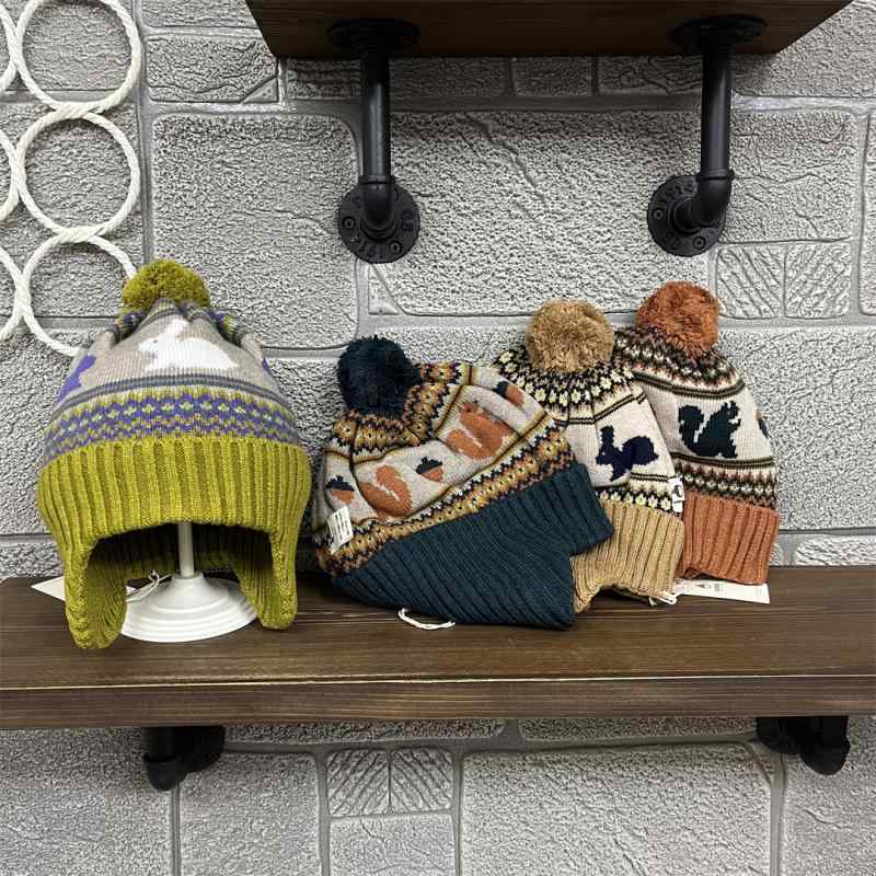 帽子 ベビー 秋冬 男女児兼用 純綿 裏地付き 韓国風 プリント 防寒 保温 栗子色 鹿の子色 ライム色 1歳 2歳 かわいい 通気性 防風