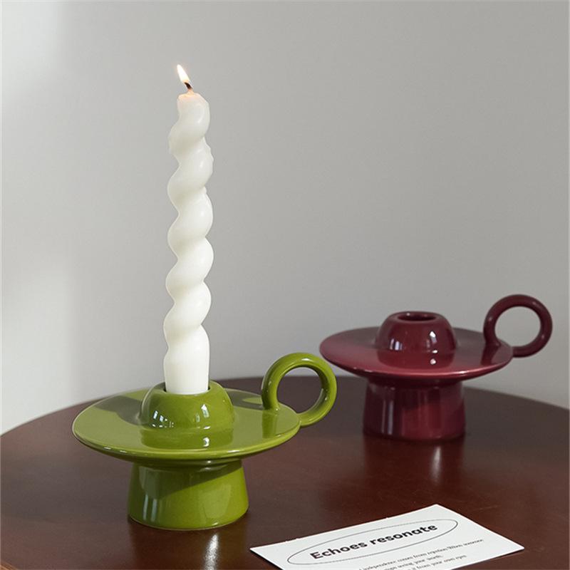 キャンドルスタンド 幾何学 фигур デコレーション 燭台 白磁 欧風 赤 緑 オフホワイト 結婚 ...