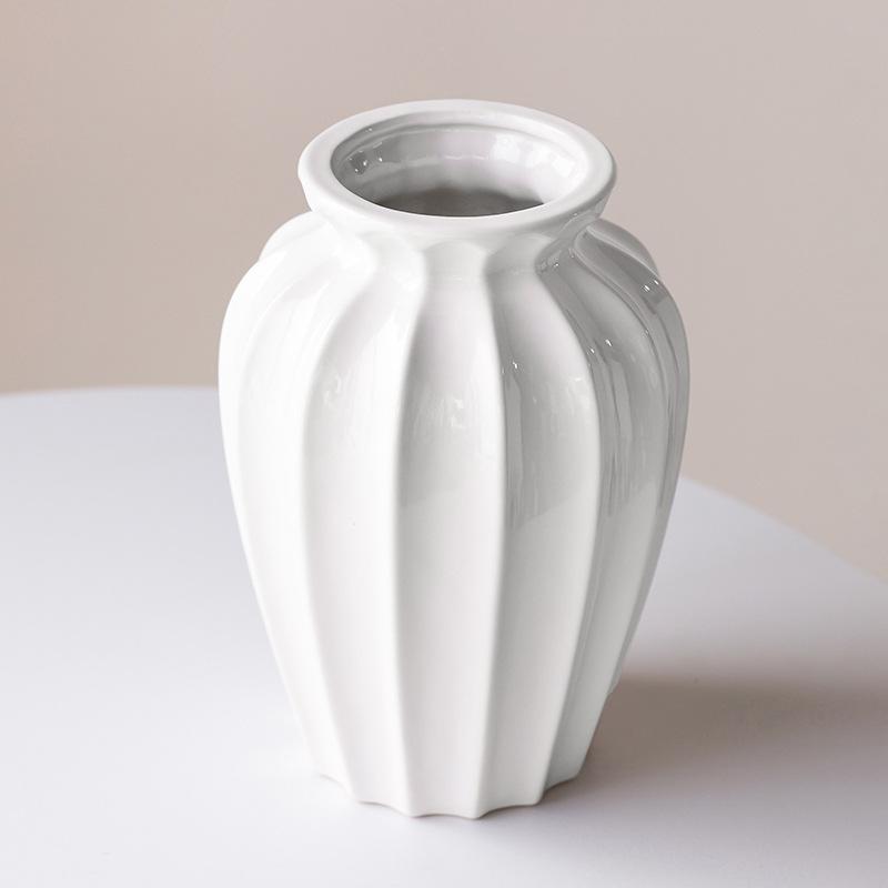 花瓶 北欧風 レディース 陶器 セラミック 高級感 モダン シンプル おしゃれ インテリア リビング 玄関 オブジェ 象牙色