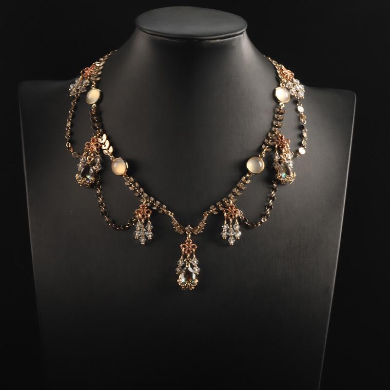 ネックレス レディース U字 銅製 レトロ 文芸復古 民族風 翼 チェーン レッド ブルー ホワイト 如意 水..