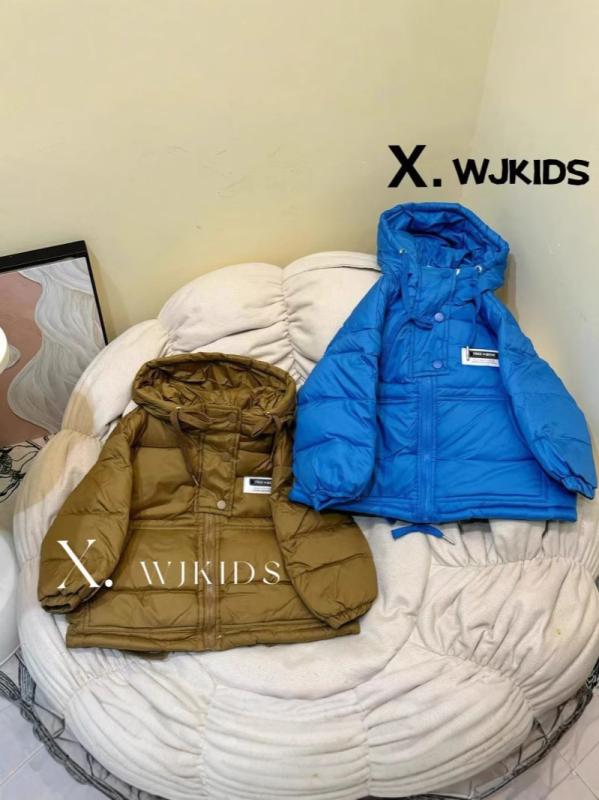 子供用ダウンジャケット 秋冬 中綿入り 防寒 撥水加工 フード付き キッズ ボーイズ ガールズ アウター ..