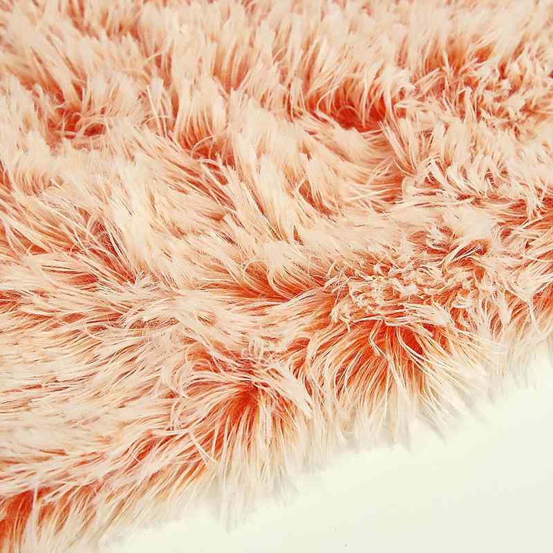 ぬいぐるみ生地 PV长毛绒 背印海派绒 ソファ 抱き枕 おもちゃ ポリエステル 起毛 ふわふわ 厚手 無地 ..