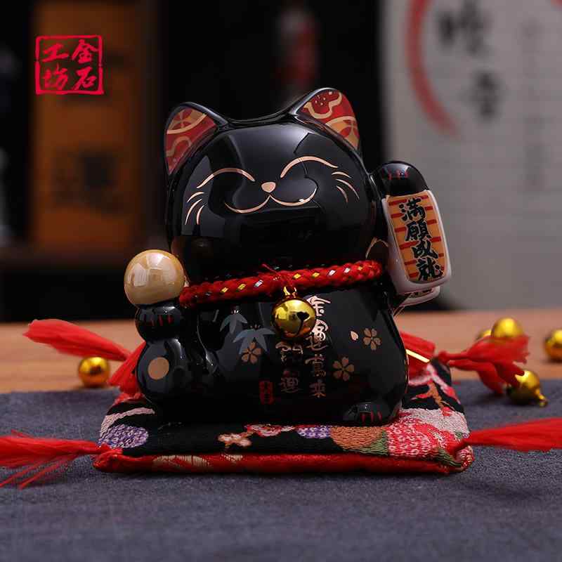 招き猫 ミニチュア 置物 オブジェ かわいい コンパクト キュート 卓上 デスク オフィス 書斎 リビング 玄関 車内 車載用 インテリア雑貨 開運 金運 招福 縁起物 ギフト プレゼント アイテム