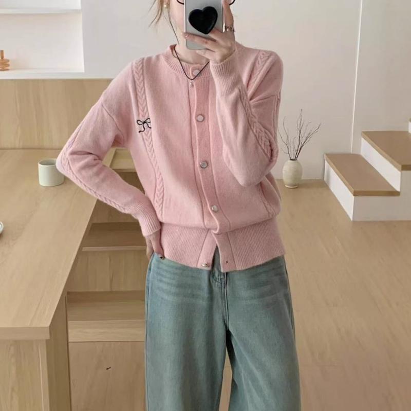 ニットカーディガン レディース 秋冬 韓国風 ケーブル編み 刺繡 リボン 3D 厚手 ゆったり 長袖 トップス ラウンドネック ピンク系