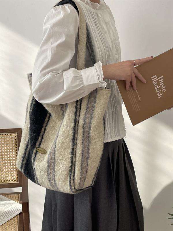 トートバッグ 秋冬 レディース 格子柄 ストライプ 柄物 毛皮風 かわいい 韓国風 大容量 普段使い