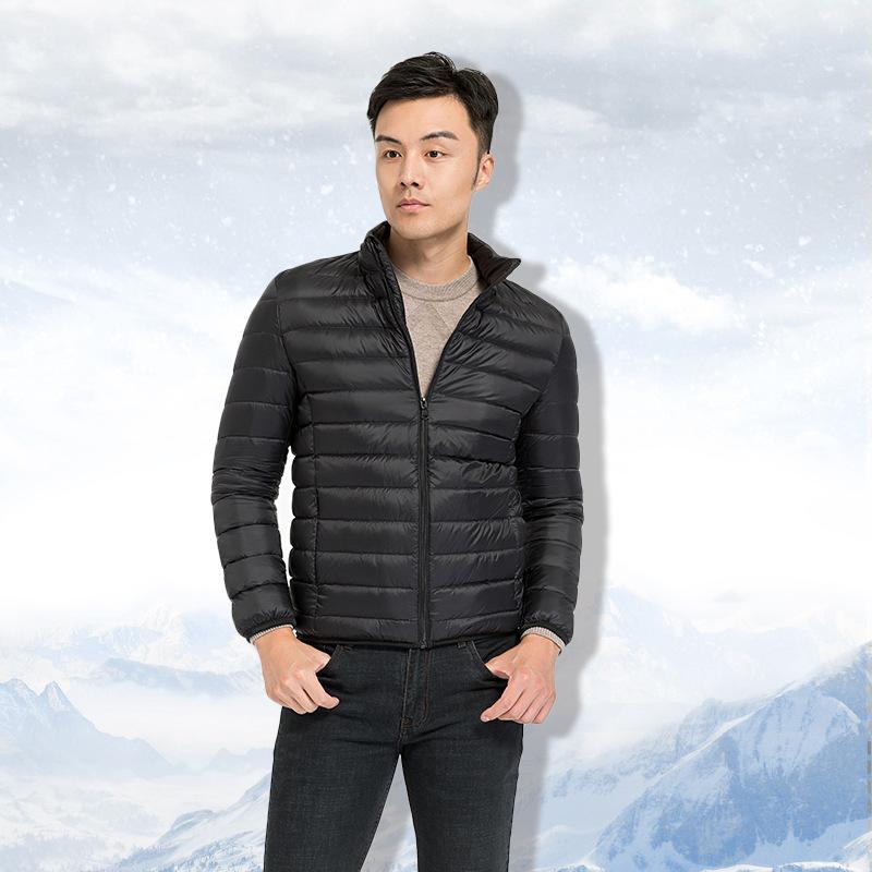 羽绒服 メンズ ライトダウン 薄手 フード付き スポーツ アウトドア カジュアル ショート丈 秋冬 赤 紺 緑 グレー 青 防寒