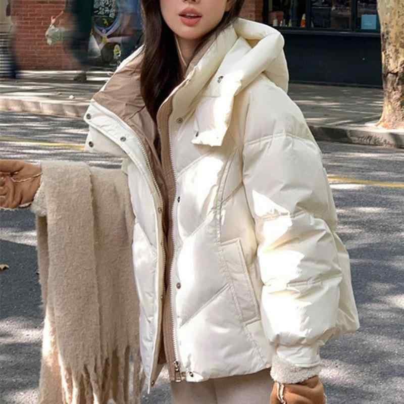 ダウンジャケット レディース 小柄 ショート丈 ホワイトダックダウン アウター 厚手 立襟 長袖 配色 あったか 秋冬 パープル 紫 米白 ベージュ ブラック 黒 イエロー