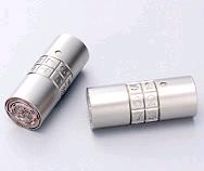 ＜防犯ダイヤル式暗証機能搭載　未来型複合
印＞10年間の製品保証付！日本初！　ダイヤルバンク印