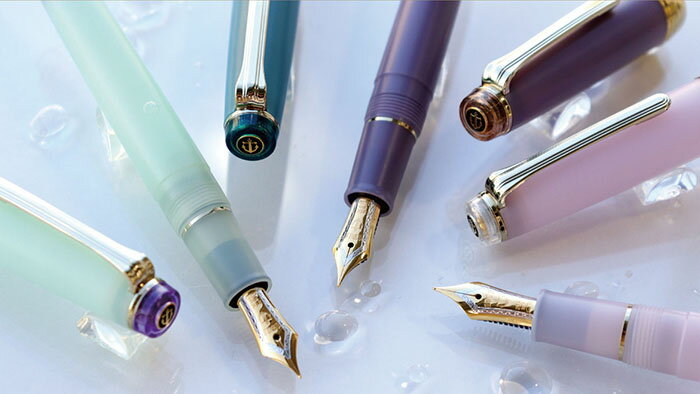 セーラー万年筆　SHIKIORI［四季織］雨音 万年筆（66000）