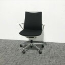 オカムラ オフィスチェア モード ブラック 肘付き 【中古】