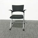スタッキングチェア 肘付 マノス 背パッド付 キャスター付 イトーキ ブラックT 【中古】