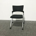 スタッキングチェア 肘無 マノス キャスター付 イトーキ ブラック 【中古】