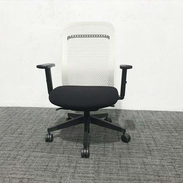 プラス トライチェア ハイバック オフィスチェア ホワイト ブラック 【中古】