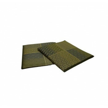 ※北海道・沖縄・離島への配送は、 別途送料がかかる場合がございますので、予めご了承くださいませ。 ※こちらの商品はメーカーより直送品のため、同梱不可とさせていただきます。 ご注文後3〜4営業日後の出荷となります 厳選されたい草をふんだんに使...