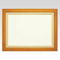 ●規格：勲記●外寸：縦590×横765mm●収容寸法：縦420×横595mm●フレーム厚：30mm●収容可能厚：2mm●重量：3．0kg●材質：フレーム＝天然木，表面＝アクリル，裏面＝ベニヤ板●紙箱入●布マット，吊りひも付o48017