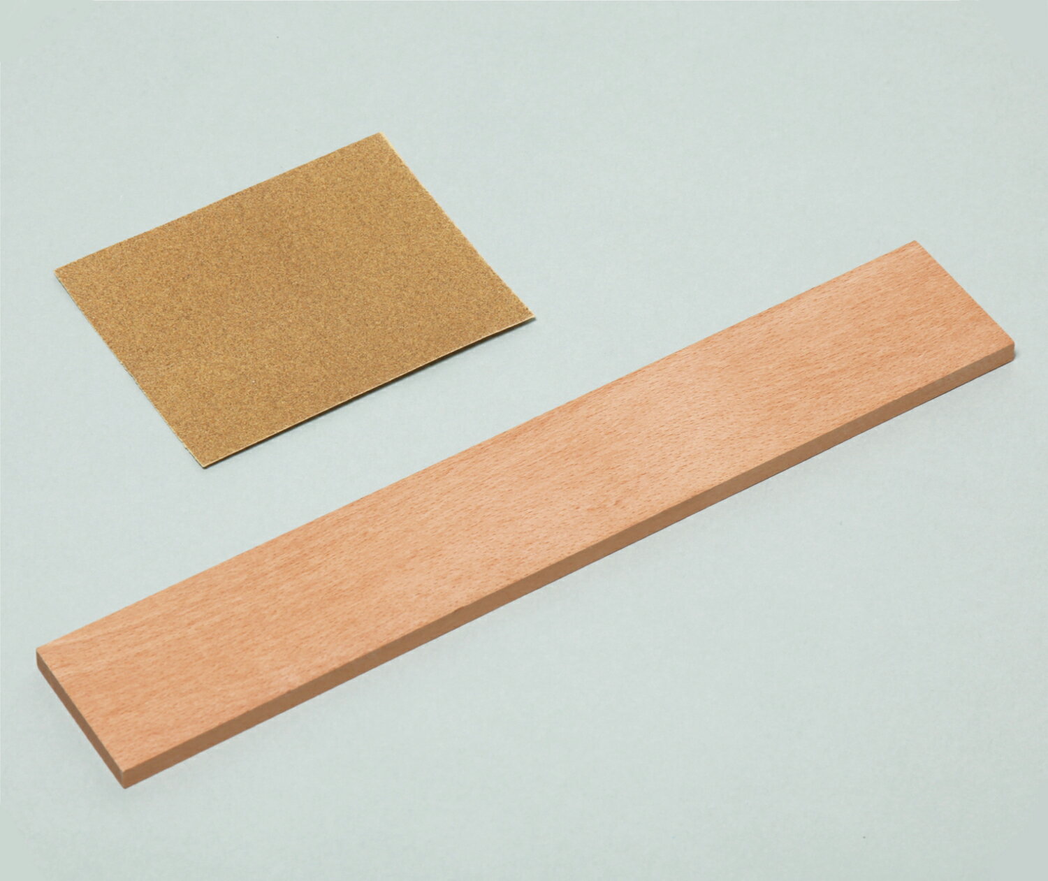 �ڡ��ѡ��ʥ��� B