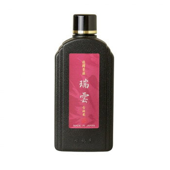 ※北海道・沖縄・離島への配送は、 別途送料がかかる場合がございますので、予めご了承くださいませ。 ご注文後5〜6営業日後の出荷となります 極度に枯らした膠で造った液墨で、茶系の油煙墨を擦ったのに相当するものです。適度の光沢と優雅な墨色、また、淡墨にしてもにじみや重なりが美しく表現でき、漢字・仮名作品用に最適です。サイズ個装サイズ：6.0×9.0×20.0cm重量個装重量：650g生産国日本 可愛い かわいい おしゃれ オシャレ 便利 お得 まとめ買い キレイ 一人暮らし 同棲 雑貨 おもしろ パーティー 雑貨 広告文責 （株）國島屋 TEL:075-981-0330・お客様都合でのキャンセルの場合、出荷前後にかかわらず別途キャンセル料や手数料がご請求となります。予めご了承ください。・メーカーから取り寄せ商品となります。お客様ご注文のタイミングやメーカー在庫状況によっては欠品・廃盤の可能性がございます。予めご了承ください。fk094igrjs