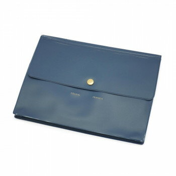 ※北海道・沖縄・離島への配送は、 別途送料がかかる場合がございますので、予めご了承くださいませ。 ご注文後5〜6営業日後の出荷となります そのままポーチとしても使えるドキュメントケースです。フラップを開けるとクリア窓があり、しっかりとプライバシーを保護しつつ中身の確認がスムーズに行えます。サイズW190×H140×D25mm個装サイズ：19×15×1cm重量80g個装重量：80g素材・材質PVC生産国中国 可愛い かわいい おしゃれ オシャレ 便利 お得 まとめ買い キレイ 一人暮らし 同棲 雑貨 おもしろ パーティー 雑貨 広告文責 （株）國島屋 TEL:075-981-0330・お客様都合でのキャンセルの場合、出荷前後にかかわらず別途キャンセル料や手数料がご請求となります。予めご了承ください。・メーカーから取り寄せ商品となります。お客様ご注文のタイミングやメーカー在庫状況によっては欠品・廃盤の可能性がございます。予めご了承ください。fk094igrjs