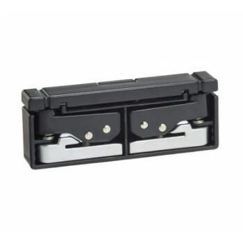 （同梱不可） LIHIT LAB.(リヒトラブ)　コンパクトパンチ　黒　P-1040-24 携帯・収納に便利なコンパクトな形状