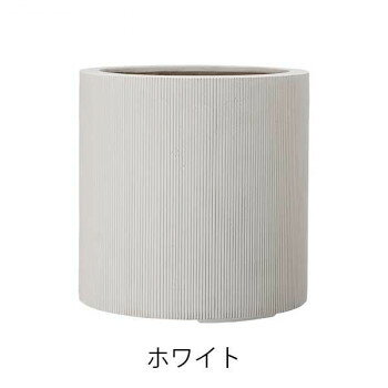 ※北海道・沖縄・離島への配送は、 別途送料がかかる場合がございますので、予めご了承くださいませ。 ご注文後5〜6営業日後の出荷となります 連なる垂線が醸し出す落ち着いた雰囲気の樹脂製の植木鉢「エンバス」です。モノトーンコーディネートでもシンプルになりすぎない削り出し加工を施したストライプ模様のラフさが特徴です。※ハンドメイドの為、サイズ・色が多少異なる場合がございます。返品交換不可となりますのであらかじめご了承ください。※モニターの設定などにより、実際の商品と色味や素材の見え方が異なる場合がございます。あらかじめご了承ください。※外寸は外側の最大サイズ、内寸は口径サイズを表記しています。※製品により入荷時期によっては誤差が生じる場合がございます。 ※重量・容量は目安としてご参考ください。サイズ外寸:φ50×H50cm、内寸:φ42×H47cm個装サイズ：50×50×50cm重量7.8kg個装重量：7800g素材・材質FRP仕様容量:86L穴あり受け皿なし生産国ベトナム 可愛い かわいい おしゃれ オシャレ 便利 お得 まとめ買い キレイ 一人暮らし 同棲 雑貨 おもしろ パーティー 雑貨 広告文責 （株）國島屋 TEL:075-981-0330・お客様都合でのキャンセルの場合、出荷前後にかかわらず別途キャンセル料や手数料がご請求となります。予めご了承ください。・メーカーから取り寄せ商品となります。お客様ご注文のタイミングやメーカー在庫状況によっては欠品・廃盤の可能性がございます。予めご了承ください。fk094igrjs