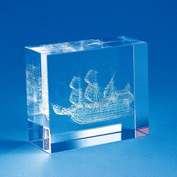 （同梱不可） レザーアート(The sailing boat) 23050 幻想的で美しいペーパーウェイト。