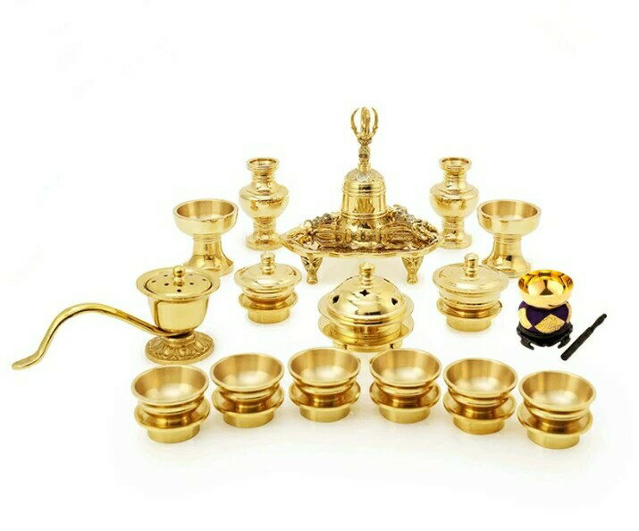 【送料無料】密教法具 前具 一面器 六器一組 仏器一対 華瓶一対塗香器 洒水器 金剛鈴 金剛盤 火舎香炉 ..