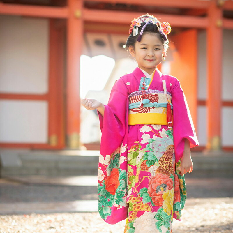 七五三 着物 レンタル 7歳 フルセット アンティーク 正絹 【七歳】おはりばこの七五三レンタル衣裳♪正絹アンティーク着物で七五三！！【Sサイズ】【NO.n08】【雉に牡丹】【紅梅色綸子地牡丹文祝着】【巾着＆はこせこ付き】fy16REN07