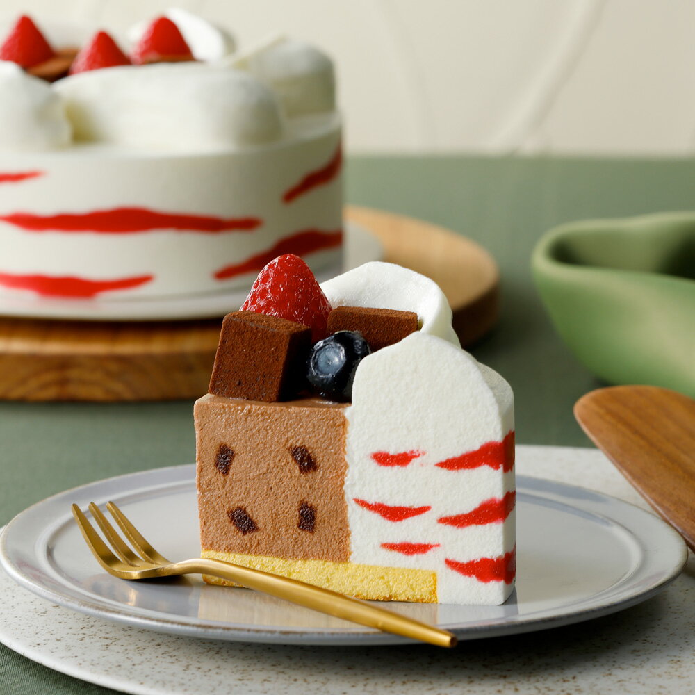 オハヨー乳業 新作 生チョコ＆ベリーのアイスクリームケーキ 5号 15cm 予約 父の日 2026 アイスケーキ いちご ストロベリー チョコレー..