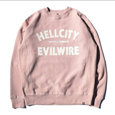 【 EVILWIRE / HELL CITY LEGEND SWEAT / DUSTY PINK 】 イービルワイヤー イビルワイヤー スウェット クルーネック ヘビーオンス サイドパネル ダスティピンク スモーキーピンク ピンク くす…