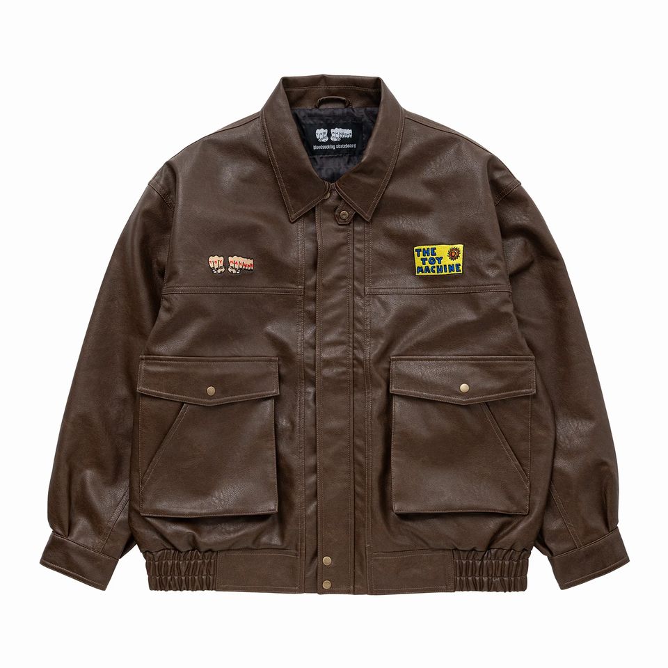 【 TOY MACHINE / FAUX LEATHER JACKET / BROWN 】 トイマシーン トイマ アウター ジャケット レザージャケット 革ジャン ワークジャケット フライトジャケット ワイドシルエット フェイクレザー フォーレザー ブラウン 茶 スケボー スケートボード
