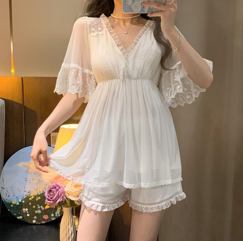 【送料無料】パジャマ レディースパジャマ 上下セット ルームウェア 夏パジャマ 部屋着 おしゃれ ショートパンツ 半袖パジャマ 可愛い お姫様風 女性 寝巻き ...