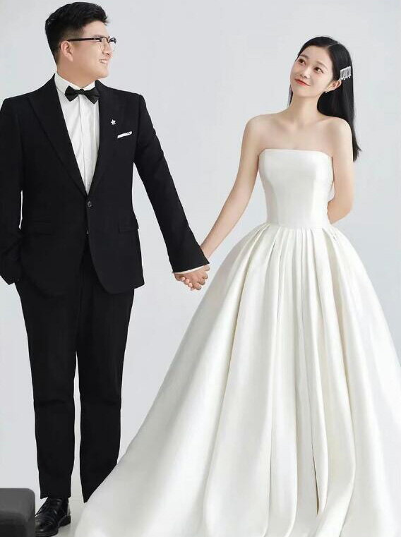 【 送料無料】結婚式ドレス フォトウェディング撮影 高級感 ワンピース ロング 花嫁ドレス 可愛い ウェディングドレス きれいめ 前撮りドレス 後撮り パーティードレス カラードレス コンサート オフショルダー 二次会ドレス お姫様 成人式ドレス 卒業式ドレス 披露宴