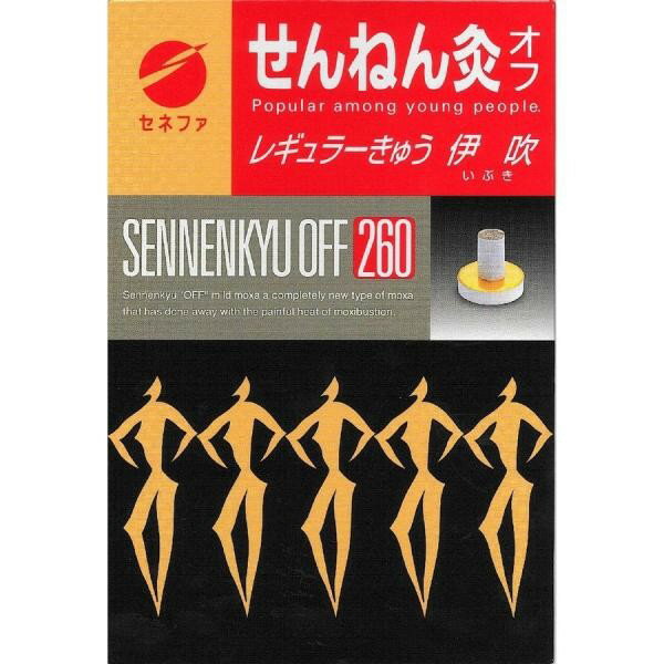 商　　品　　特　　徴 新案せんねん灸伊吹は、点火と同時に台座の穴からもぐさの温熱効果が下部毛穴へとおもむろに浸透していきます。 もぐさを太く長くしてある点はもぐさの温熱効果の浸透率が多く、もぐさが細く短いほど温熱効果の浸透率が少ないため、特に太く長くして効力の増大をはかっています。 成分 伊吹もぐさ 効能・効果 疲労回復。　 血行をよくする。 筋肉の疲れをとる。 筋肉のこりをほぐす。 神経痛・筋肉痛の痛みの緩解。 胃腸の働きを活発にする。 容量 260点入り メーカー名 セネファ 用量・用法 台座のウラの薄紙をはがして、ライター、マッチ等で巻きもぐさに火をつけてください。説明書をご参考にして、ツボに順次施灸してください。熱さを強く感じられる方は、すぐに取り除いてください。 （注意事項） ・熱さを強く感じられる方は、すぐに取り除いてください。水泡が生じ痕が残る場合があります。 ・お肌の弱い部分(特に腹部）のご使用には十分ご注意ください。 ・顔面の施灸はさけてください。 ・幼児の手の届く所に置かないでください。 ・使用上の注意を必ずお読みいただき、正しくお使いください。