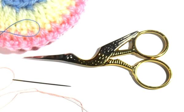 ドボ　コウノトリ鋏 少し大きめ11.5cm金メッキ足　薄刃先尖