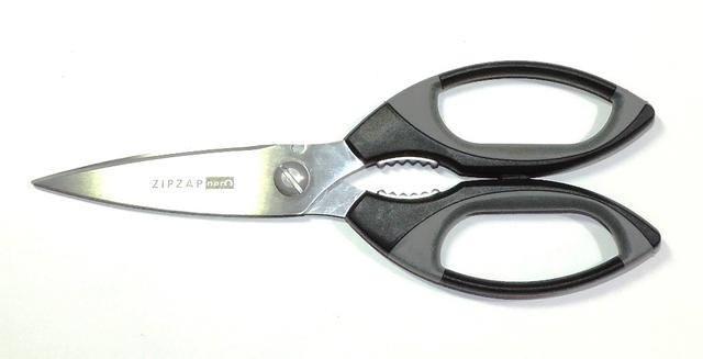 ゾーリンゲン クレッツァー高級キッチンハサミ 使い良さ・切味はNo.1【送料無料】