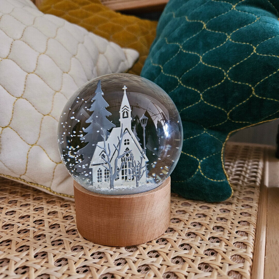 【当店最大P12倍！ブラックフライデー限定】スノードーム ノエル 置物 卓上 デスク 電飾 雑貨 インテリア インテリア ディスプレイ ナチュラル クリスマス プレゼント ギフト 飾り付け 北欧 シンプル かわいい おしゃれ 綺麗 モダン