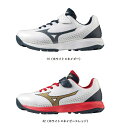 ■ブランド：ミズノ MIZUNO ■カテゴリー：野球・ソフトボール ■種目：ジュニア野球トレーニングシューズ ■商品名：ライトレボトレーナーJr.CR（ジュニア） ■商品コード：11GT2223 ■カラー ・14（ホワイト×ネイビー） ・42（ホワイト×ネイビー×レッド） ■サイズ：20.0〜23.0cm ■シューズ幅：3E相当の方向け ■質量：約195g（21.0cm片方） ■素材：甲材／人工皮革、底材／合成底 ■インソール：GCLインソール ■生産国：カンボジア製 ■材料：アッパー本体の人工皮革基布に90％以上のリサイクル素材を使用。・軽く、そして柔らかな足入れを追求。ジュニアにお薦めのゴム紐×ベルト仕様。