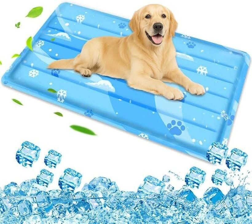 バリエーションコード : 2brxi604to商品コード2bkydfi3s1商品名ひんやりマット 犬 猫 冷却マット ペット用 クールマット 涼しい 熱さ対策 接触冷感 防水 耐噛み 冷感シート 洗える 人間ペット兼用 ひんやりジェルマットブランドSazuikカラーブルーサイズ等M(50x65cm)「電気不要＆経済的な暑さ対策」: Sazuik 冷却マットは冷蔵不要で、愛するペットが乗るだけで冷却効果を実感でき、エアコンや扇風機を使わなくても涼しく過ごせることができます。エコな素材で作られたクールマットは、冷感ジェル自体の高い熱伝導性と拡散性を利用しており、ペットの体温を効果的に下げ、いつでも快適な状態に保ちます。犬や猫の熱中症対策グッズにとしては最適です。「二重ホットプレス技術採用＆漏れにくい」ペット ひんやりマットの周りは、二重ホットプレス技術を採用し、接続をしっかりさせ、ジェル漏れを防止します。中間の部分もホットプレス技術で分かられ、ペットさんからの圧力を分散し、漏れ防止を強化するとともに、ジェルの偏りも改善します。「耐久性と安全性を兼ねる素材」ペット 冷感マットの表面は高品質のPVC素材で作られており、とても頑丈で擦れに強い、丈夫な生地でカシャカシャせず滑らかで寝心地よいです。ペットさんが多少引っ掻いても傷や破ける心配はありません。高分子ゲルを採用し、無毒無味で、安心して長期間使用でき、環境にやさしく、省エネルギー。＊噛み癖のあるペットさんにはお勧めしません。「お手入れ簡単」ペット ひんやりシートは、防水加工がしており水やおしっこをしても大丈夫です。汚れた場合も濡れたタオルやウェットティッシュで拭くだけで綺麗になります、抜け毛もつきにくいので、とても使いやすいです。また、持ち運びや収納時には折りたたむことができ、アウトドアや車の旅に非常に便利です。「様々なシーツで大活躍」普通のマットより丈夫で、床やペットベッドなどに敷いて使います。犬、猫、ウサギなどの動物だけでなく、人間にも使えます。PC冷却マット、椅子冷却マット、車座席シート、クール枕などとしても活躍でき、ペットと一緒に涼しい夏を過ごせましょう。サイズ選べるのでどんな体型のペットも対応できる冷感ジェルマットです。ペットの大きさに合わせてサイズ選んでいただけます。※ 他ネットショップでも併売しているため、ご注文後に在庫切れとなる場合があります。予めご了承ください。※ 品薄または希少等の理由により、参考価格よりも高い価格で販売されている場合があります。ご注文の際には必ず販売価格をご確認ください。※ 沖縄県、離島または一部地域の場合、別途送料の負担をお願いする場合があります。予めご了承ください。※ お使いのモニタにより写真の色が実際の商品の色と異なる場合や、イメージに差異が生じることがあります。予めご了承ください。※ 商品の詳細（カラー・数量・サイズ 等）については、ページ内の商品説明をご確認のうえ、ご注文ください。※ モバイル版・スマホ版ページでは、お使いの端末によっては一部の情報が表示されないことがあります。すべての記載情報をご確認するには、PC版ページをご覧ください。