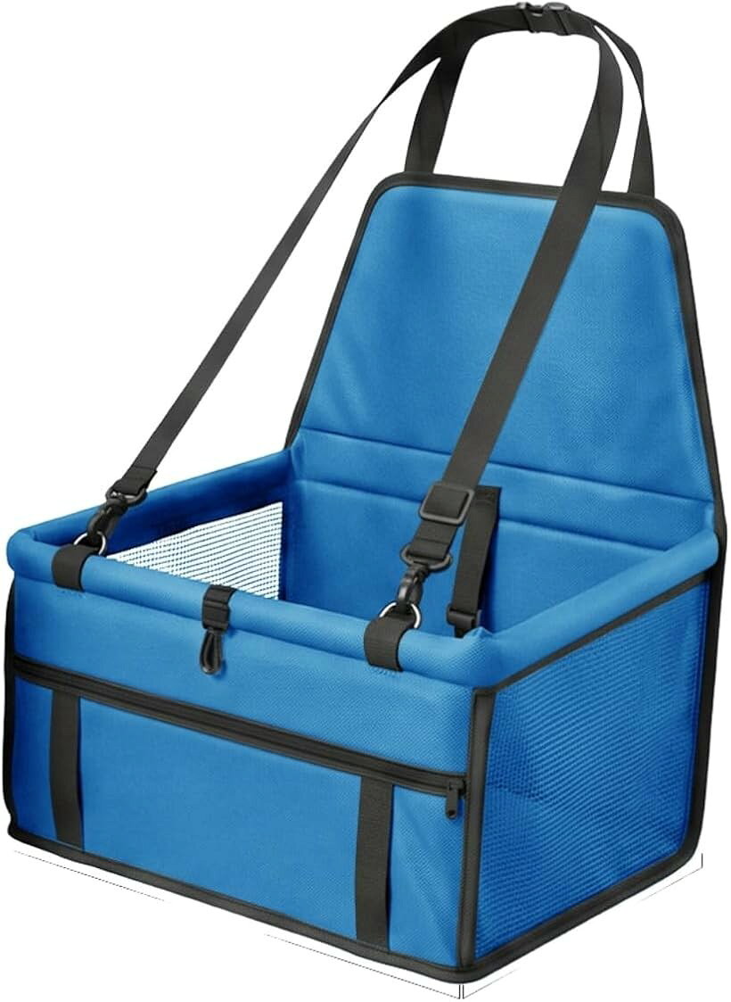 バリエーションコード : 2bku0vdsw1商品コード2bku0tf8nt商品名ペットドライブ用ボックス 小型犬用 シート保護 オックスフォード生地ブランドHSE金丸商店カラー青色車の助手席や後部座席に取り付けられるペットドライブ用ボックスです。展開時のサイズは幅41センチ、奥行き33センチ、高さ25センチほどで、体重10キロ程度までの小型犬や子犬がゆったりと座れる広さを確保しました。ヘッドレストにベルトをかけて固定するシンプルな取り付け方式なので、車種を問わず設置しやすく、普段使っているシートに手軽に追加できるアイテムです。旅行や帰省など長距離の移動にも使いやすいサイズ感です。表面には厚手のオックスフォード生地を使用しており、水分をはじきやすい生地の特性を活かして、飲み物のこぼれや雨で濡れた足など、日々のドライブで起こりやすい汚れが染み込みにくいつくりです。汚れた際は乾いた布やタオルで拭き取るだけでお手入れができ、シートカバーとしての役割も兼ねながら車内をきれいに保ちやすくしています。抜け毛が付着しにくい生地なので日頃のお掃除の手間も抑えられます。側面には通気性のあるメッシュ素材を採用しています。囲われた空間でも風が通り抜けやすいため、車内の温度がこもりやすい季節でも比較的過ごしやすい環境を保ちやすく、ペットの様子を外から確認しやすい点も特徴です。メッシュ部分は視界を遮りにくいので、ドライブ中も愛犬の様子をこまめにチェックしながら移動できます。閉塞感が少ないため、車移動に慣れていない子にも配慮した作りです。内部にはパイプを通して形状を保持する構造を採用しており、囲いの左右にパイプを差し込むことで箱型のシルエットに整えられます。使わないときはパイプを抜くだけでたたむことができ、コンパクトな状態で車内や収納スペースにしまっておけます。組み立てと片付けの両方を手早く行いたい方に向いた設計で、普段使わない時期はシートの下などにしまっておくこともできます。取り付けにはヘッドレストにかけるタイプのベルトを使用します。工具を使う必要がなく、ベルトをかけて位置を合わせるだけで設置が完了するため、初めて使う方でも準備の負担が少ないのが特徴です。取り外しも簡単なので、ペットを乗せない日は外して収納しておくといった使い方もしやすくなっています。ベルトの長さは車種やシートの形状に合わせてある程度調整できます。※ 他ネットショップでも併売しているため、ご注文後に在庫切れとなる場合があります。予めご了承ください。※ 品薄または希少等の理由により、参考価格よりも高い価格で販売されている場合があります。ご注文の際には必ず販売価格をご確認ください。※ 沖縄県、離島または一部地域の場合、別途送料の負担をお願いする場合があります。予めご了承ください。※ お使いのモニタにより写真の色が実際の商品の色と異なる場合や、イメージに差異が生じることがあります。予めご了承ください。※ 商品の詳細（カラー・数量・サイズ 等）については、ページ内の商品説明をご確認のうえ、ご注文ください。※ モバイル版・スマホ版ページでは、お使いの端末によっては一部の情報が表示されないことがあります。すべての記載情報をご確認するには、PC版ページをご覧ください。「愛犬とのドライブを、もっと快適に。」オックスフォード生地とメッシュ側面を採用したペットドライブ用ボックス。爪傷・抜け毛・よだれからシートを守り、飛び出し防止フック付きで安心。折りたたみ収納対応、体重10kgまでの小型犬に対応。幅41x奥行33x高さ25cm。「愛犬・愛猫との車移動を快適にサポートするペットドライブ用ボックス」楽しいペットとのお出かけをより快適にするドライブ用ボックスです。使いやすいサイズ設計で、助手席や後部座席にすっきりと設置できます。本体重量は約600gと軽量に作られており、女性でも持ち運びや車へのセッティングが手軽に行えます。小型犬や猫が車内でリラックスできる専用の空間を作り出し、急なブレーキやカーブ時でもペットの姿勢を安定させやすくなります。ペットとの快適なドライブライフをサポートする便利なアイテムです。「丈夫な600Dオックスフォード生地と撥水加工でお手入れ簡単」毎日のお出かけに気兼ねなく使えるよう、耐久性に優れた600Dオックスフォード生地を採用しています。丈夫で摩擦に強く、元気なペットの爪や引っ掻きにも耐えうるしっかりとした素材です。さらに生地表面には撥水加工を施しているため、水こぼしやペットのよだれ、泥汚れなども染み込みにくくなっています。汚れた際もサッとタオルで拭き取るだけで簡単にお手入れができるため、車内のシートを汚さず、いつでも清潔な状態を保ちたい飼い主様におすすめです。「強化フレーム構造でしっかり自立、型崩れしにくい設計」ボックスの形状をしっかりと保つため、内部にはPVCパイプを用いた強化フレーム構造を採用しました。従来の柔らかい布製ボックスとは異なり、しっかりとした骨組みが側面を支えるため、ペットが寄りかかっても型崩れしにくくなっています。また、底部にも補強材を入れることで、安定した床面をキープします。走行中の揺れに対してもボックスが潰れることなくしっかりと自立するため、ペットがゆったりとくつろげるプライベート空間を車内に作り出します。「車内のインテリアや好みに合わせて選べる豊富な4つのカラー」本製品は、お車の内装やペットの性別、飼い主様の好みに合わせて選べるよう、魅力的な4色のカラーバリエーションをご用意しました。シックで汚れが目立ちにくい定番のブラック、爽やかでスポーティーな印象を与えるブルー、キュートで華やかなピンク、そしてどんな車内空間にも馴染みやすい落ち着いたグレーの中からお選びいただけます。機能性だけでなく、デザインや色合いにもこだわることで、大切なペットとのお出かけがさらに楽しい時間になります。「便利な収納ポケット付きで、使わない時はコンパクトに折りたたみ可能」ボックスの前面には、お出かけに必要な小物を収納できる便利なポケットを配置しました。ペットシーツやリード、おやつ、マナー袋などをすっきりと整理でき、必要な時にすぐに取り出せます。さらに、芯材となるPVCパイプを取り外すことで、ボックス本体を平らに折りたたむことが可能です。使用しない時は車のトランクや座席の隙間、ご自宅のクローゼットなど、わずかなスペースにコンパクトに収納できるため、場所を取らずスマートに保管できます。「耐荷重約10kgまで対応、愛犬・愛猫とのドライブをより快適に」小型犬や猫との車移動に活用できる専用カーシートです。耐荷重は約10kgまで対応しており、様々な種類の小型ペットにご利用いただけます。車の座席にしっかりと固定できるベルトが付いており、さらにボックス内にはペットの首輪やハーネスに繋げる飛び出し防止用リードフックも内蔵しています。車内でのペットの居場所をしっかりと定着させることで、ドライバーも運転に集中しやすくなります。通院や帰省、お買い物など、愛犬・愛猫とのお出かけをより快適にするアイテムです。