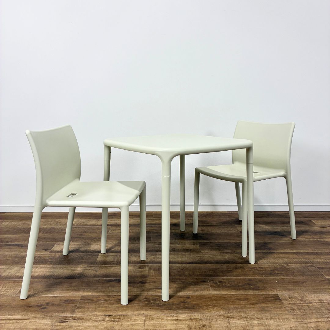 MAGIS ガーデンテーブル＆チェアセット AIR-TABLE ＆ AIR-CHAIR SET white マジス エアテーブル＆エアチェア2脚 セット ホワイト デザイナーズ家具 屋外使用可 中古 送料無料